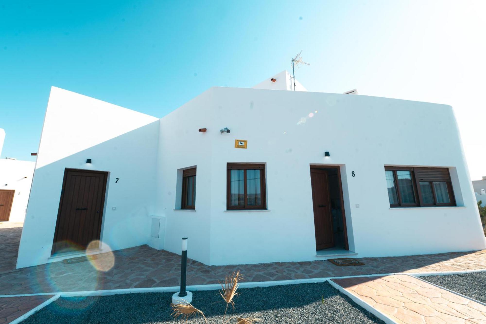 Complejo Turistico Los Bayiyos Agua Amarga  Esterno foto